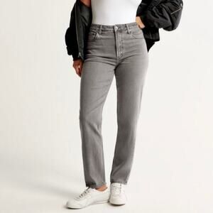 Abercrombie & Fitch Curve Love High Rise Mom Jean Grey Size 25 NWT